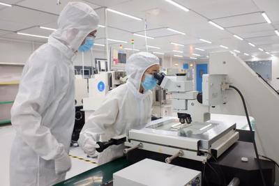 小藍經開區榮膺江西省首屆十佳營商環境工業園區 工程和技術研究試驗發展的卓越典范